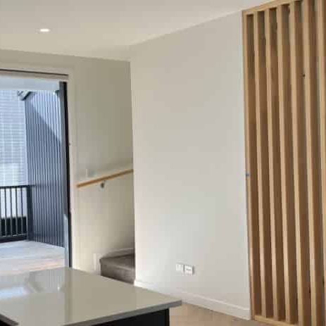 Four bedroom, brand new - Photo 1