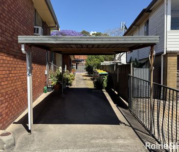 Charming & Convenient One-Bedroom Haven - Photo 3