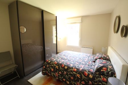 Location Appartement 2 pièces 47m² - Photo 3