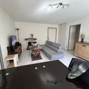 Location Appartement 2 pièces 61m² LEGUEVIN 31490 - Photo 2