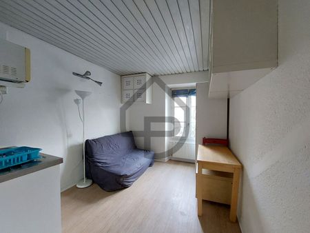 STUDIO MEUBLE DE 13 M² - Photo 3