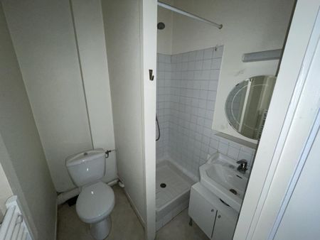 Location Appartement 1 pièce 19m² NANTES 44000 - Photo 3