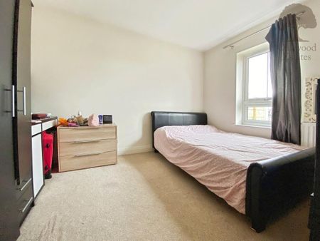 House share to rent - Photo 3