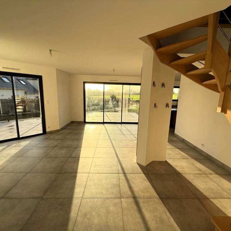 Maison d'habitation - Photo 1