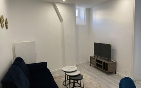 Appartement à louer 2 pièces • 32 m2 Paris 18 - Photo 3