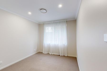 6 Emperor Parade, Chisholm NSW 2322 - Photo 5