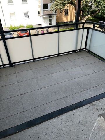 Renovierte Erdgeschoss-Wohnung mit Terrasse! - Photo 4