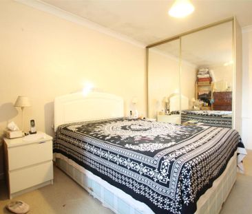 2 Bed Terraced House, St Clairs Road, CR0 - Photo 5