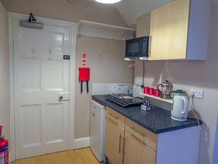 The Avenue, Newmarket, Suffolk, CB8 - Photo 5