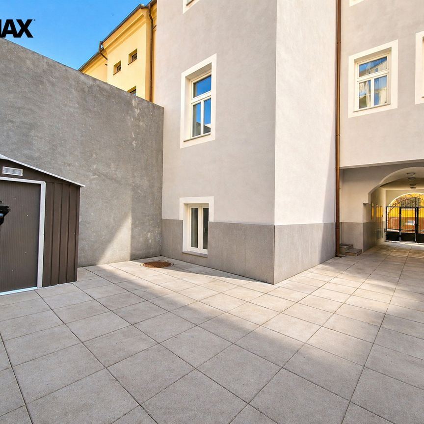 Pronájem bytu 1+kk a garsoniéry 29 m², Radimova 119, Praha - Photo 1