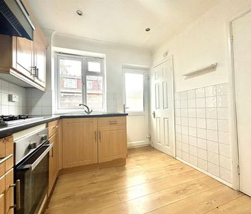 2 bedroom bungalow - detached - Photo 5
