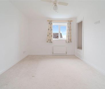 2 bedroom link detached house to rent - Photo 4