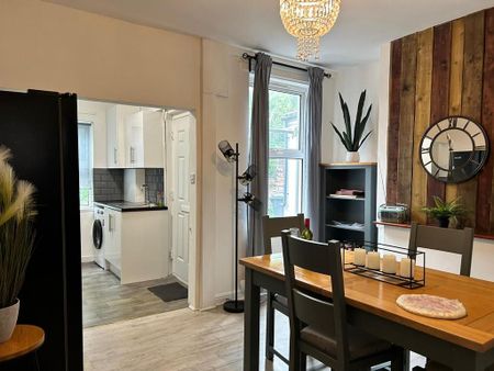 3 bedroom house share to rent - Photo 3