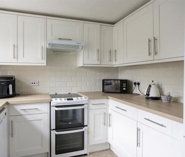 2 bedroom terraced house to rent - Photo 6