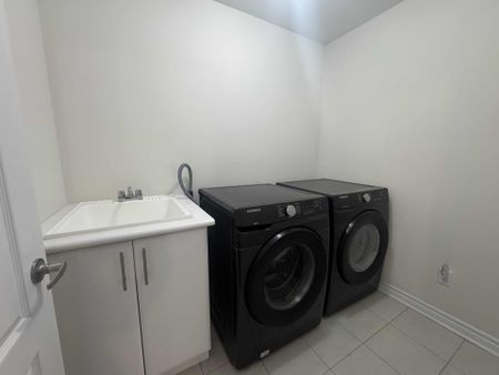 For Lease - 43 Jardine Street, Brock, Ontario - Photo 2