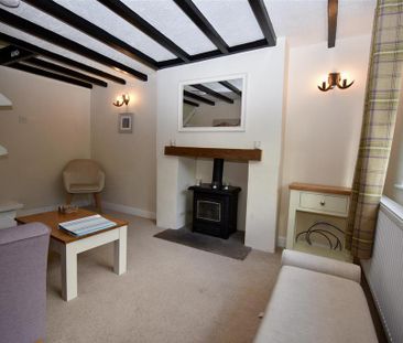 2 bedroom cottage to rent - Photo 1