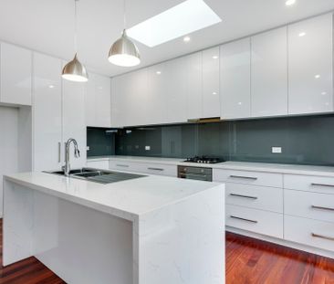 3/6 Eve Court, Forest Hill - Photo 1