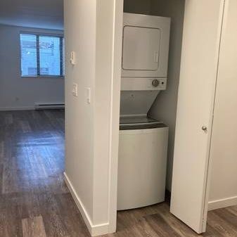 New Studio apt with insuite laundry, 6 appliances at Cambie-Broadway - Photo 1