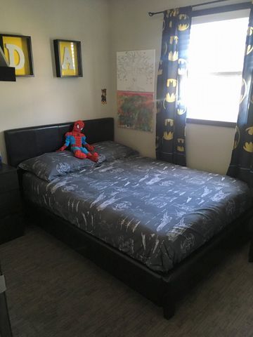 MAIN FLOOR SUITE IN VANIER EAST! 3 BEDROOMS & A GARAGE!!! - Photo 5