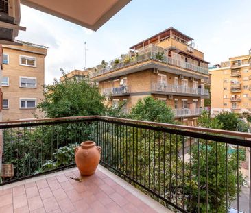 Viale Dei Colli Portuensi, Roma, Lazio 00151 - Photo 6