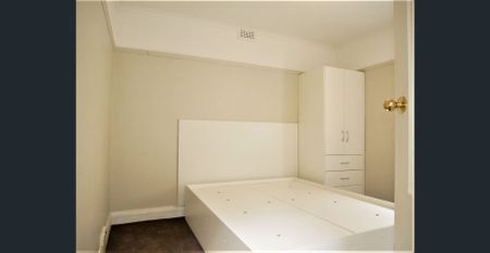 Light Filled Loft - Photo 3