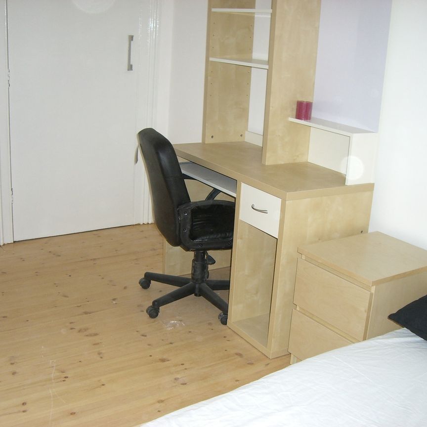 Flat 3A, 55 Clarendon Road, LS2 9NZ, Leeds - Photo 1