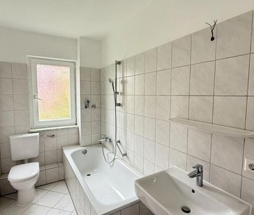 GARTENFREUDE INKLUSIVE – 3-Zimmer-Wohnung & EBK - Foto 3