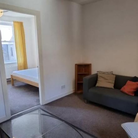 3 bedroom townhouse to rent - Photo 1