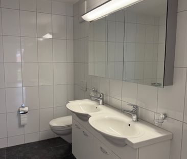 Helle 4.5-Zimmer-Wohnung mit Balkon und schöner Aussicht in Toffen - Photo 6