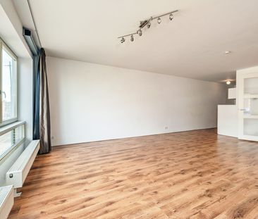 Appartement te huur: Bos en Lommerplein 79 1055 AD Amsterdam - Foto 2