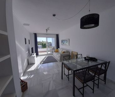 2 bedroom luxury penthouse for rent in Nueva Andalucia, Spain - Photo 1