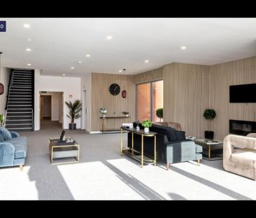 1 Bed Flat, Davigdor Road, BN3 - Photo 1