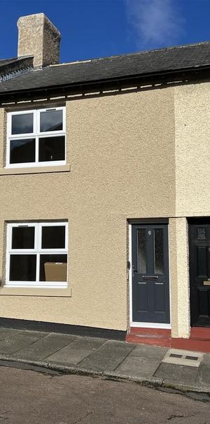 2 bedroom terraced house to rent - Photo 1