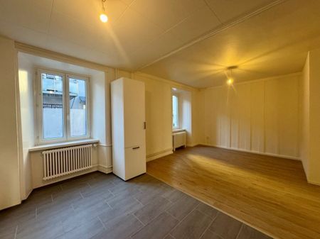 Rénové ! Appartement de 4 pièces au rez - Photo 4