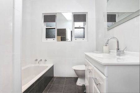 4/11 Neringah Avenue, Wahroonga - Photo 5