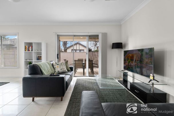 FULLY SERVICED THREE BEDROOM EXECUTIVE VILLA - Photo 1