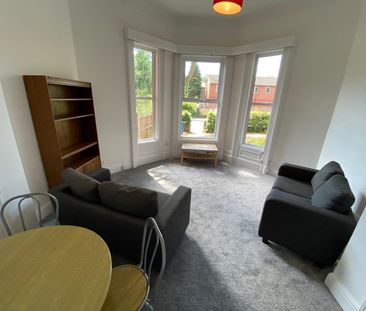 1 Bed Flat, Ladybarn Road, M14 - Photo 2