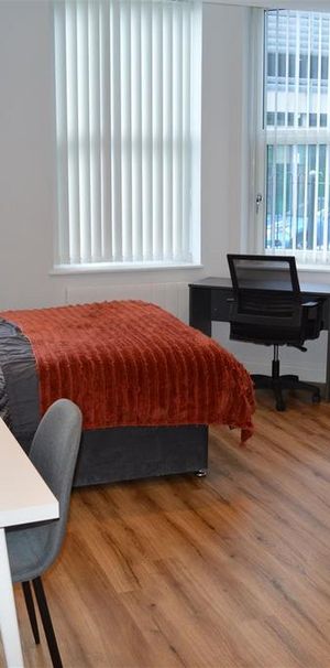 Studio to rent - Photo 1