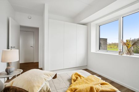 Skøn og lækker 4-værelses lejlighed med terrasse - Photo 3