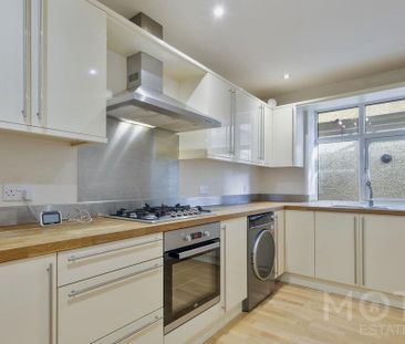 2 bedroom flat to rent - Photo 4