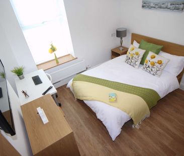 High Specification En-Suite Student Accommodation - A female house ... - Photo 3