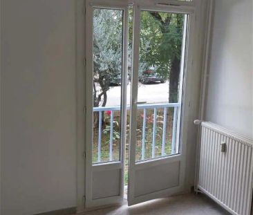 Location appartement 4 pièces - 76m² à Brignoles (83170) - Photo 2