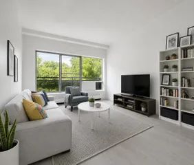 1 room apartment of 51m² in Montreal - Photo 1