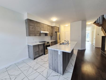 For Lease - 22 Monteith Drive, Brantford, Ontario - Photo 3