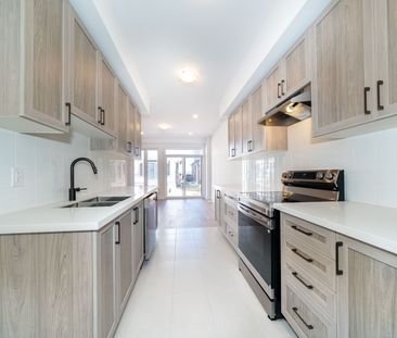 For Lease - 26-1 Ranch Terrace, Barrie, Ontario - Photo 1