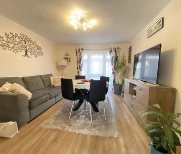 2 bedroom terraced house to rent - Photo 2