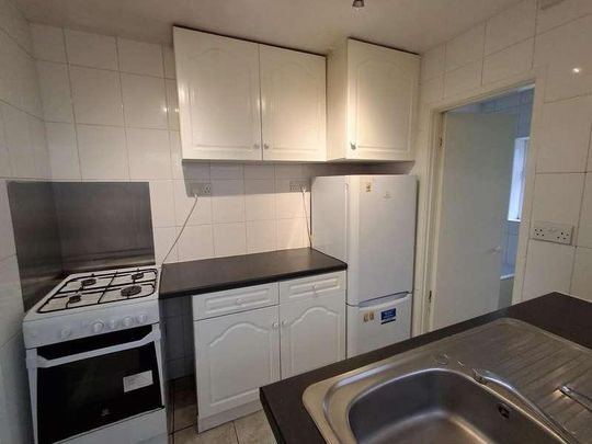 Callowland, Watford, WD24 - Photo 1