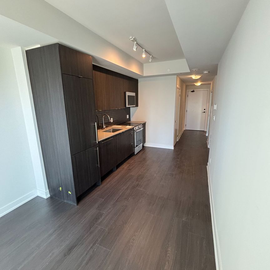For Lease - 4130 Parkside Village Drive Unit# 1608, Mississauga, Ontario - Photo 1