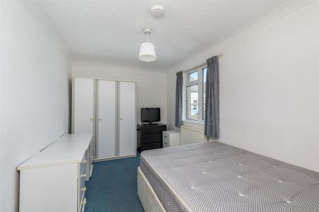 4 bedroom house share to rent - Photo 3