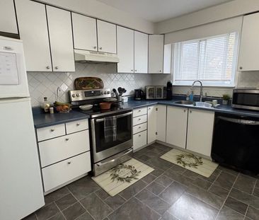 For Lease - 301 Garden Street Unit# 2, Whitby, Ontario - Photo 2